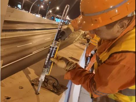 植筋膠加固后，別忘了做好養(yǎng)護工作